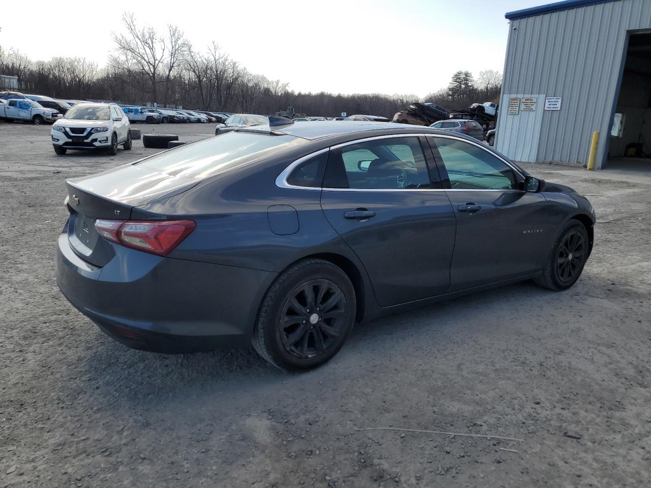 2020 Chevrolet Malibu - Image 3
