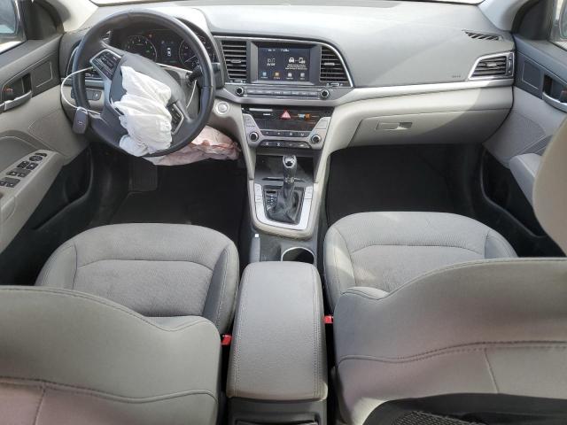  HYUNDAI ELANTRA 2017 Серебристый