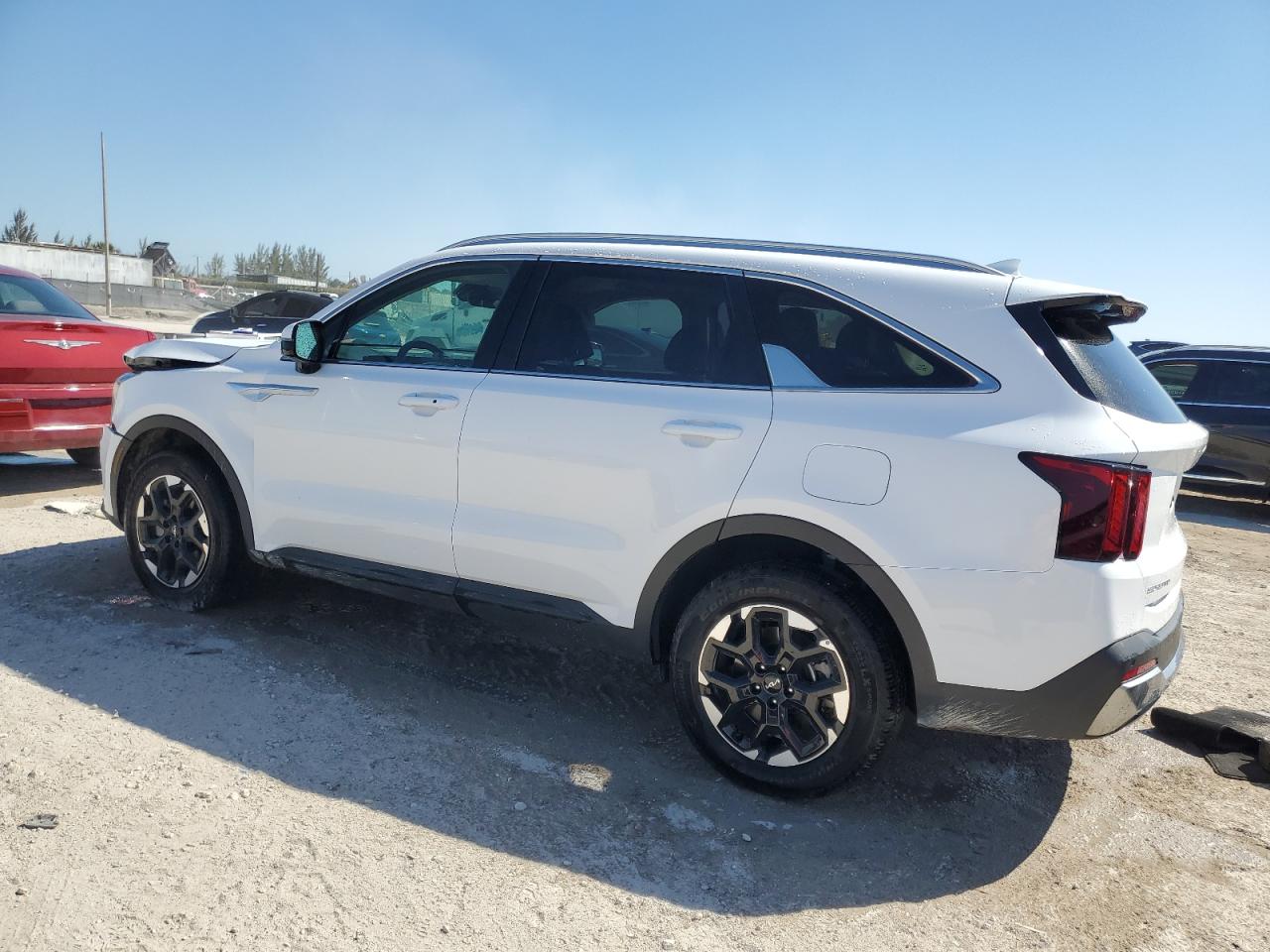 2024 Kia Sorento - Image 2