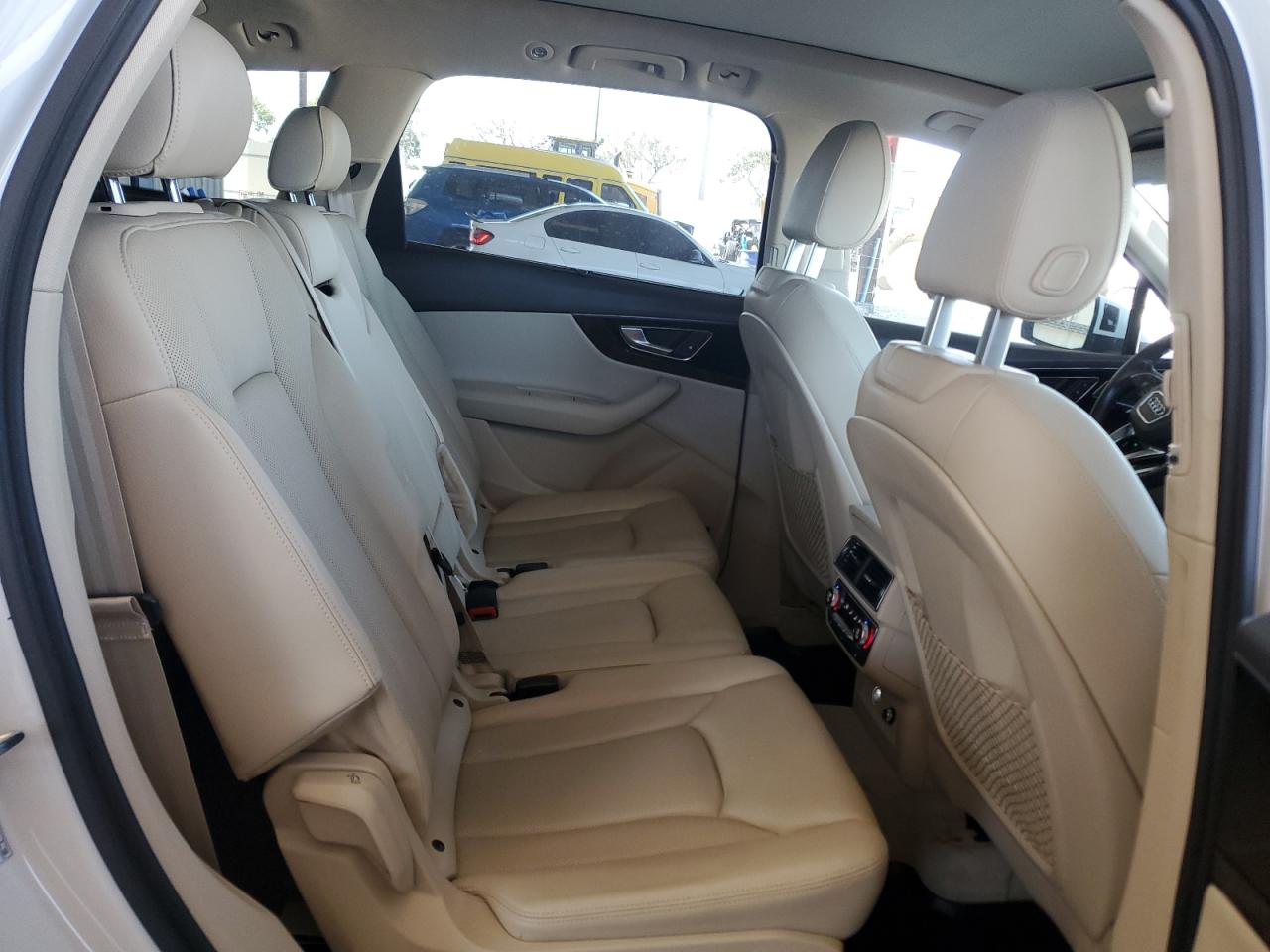 2018 Audi Q7 - Image 11
