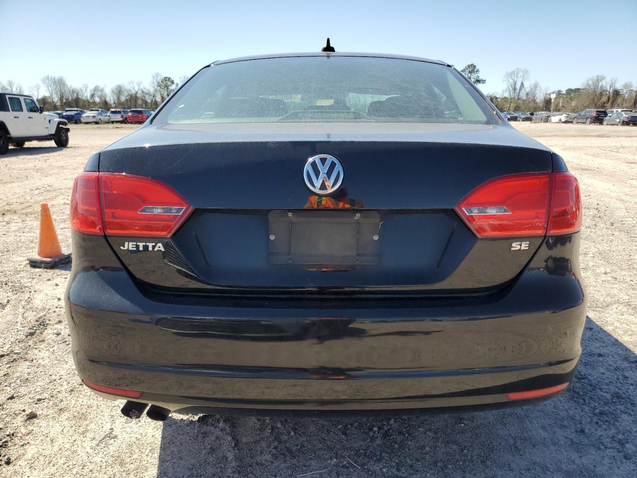 2014 Volkswagen Jetta - Image 6