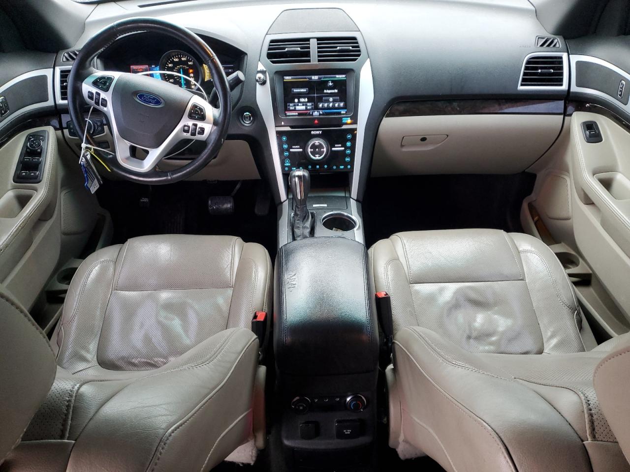 2013 Ford Explorer - Image 8