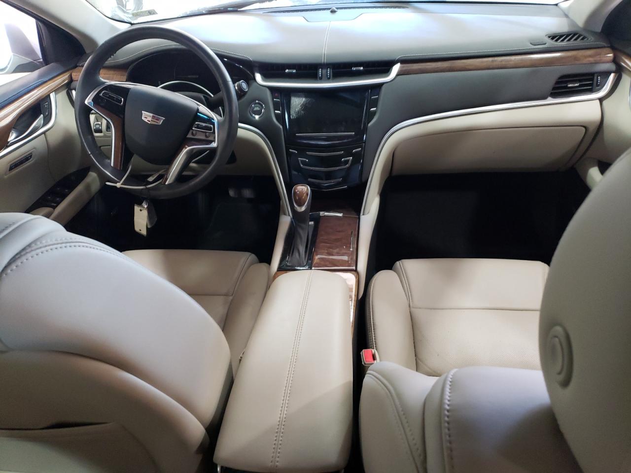 2018 Cadillac XTS - Image 8