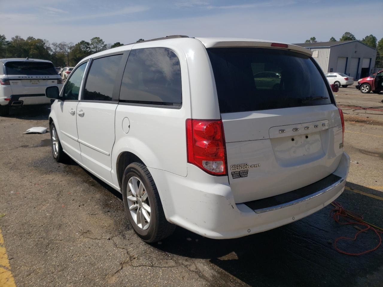 2015 Dodge Caravan - Image 2