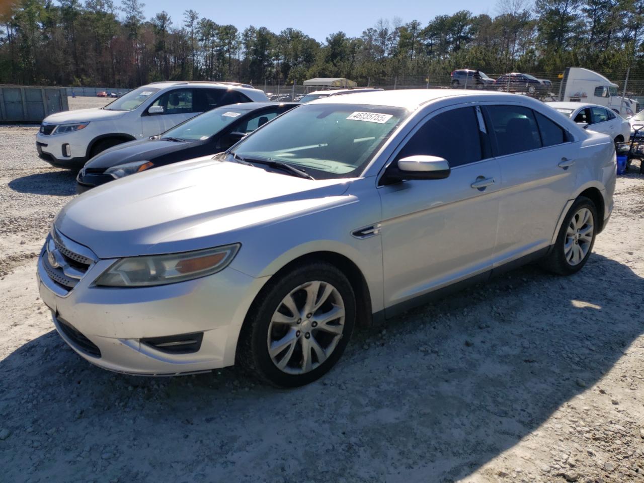 2011 Ford Taurus - Image 1