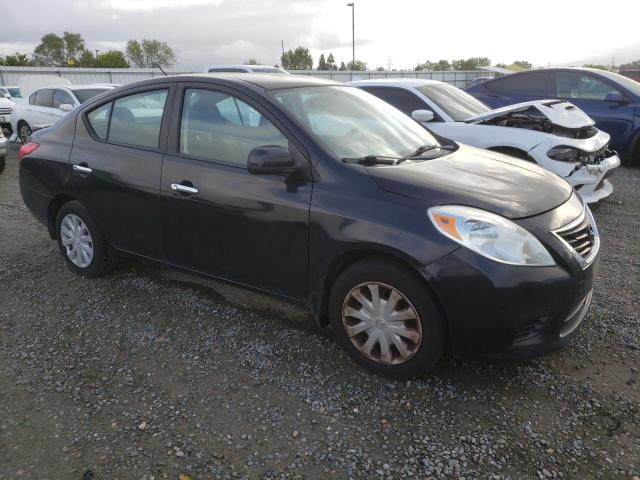Sedans NISSAN VERSA 2013 Czarny