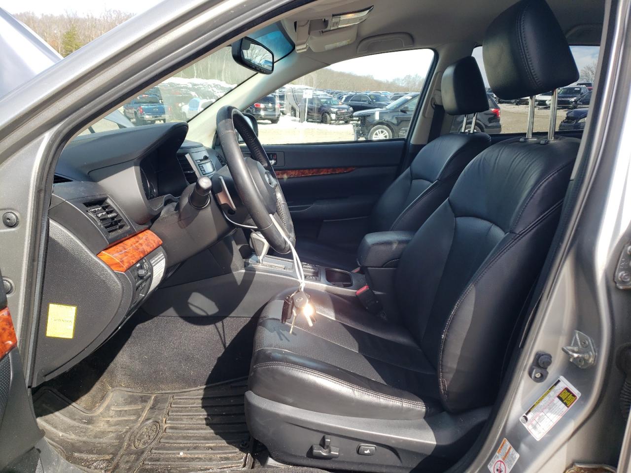 2011 Subaru Outback 3.6R Limited VIN: 4S4BRDJC0B2367742 Lot: 49554185