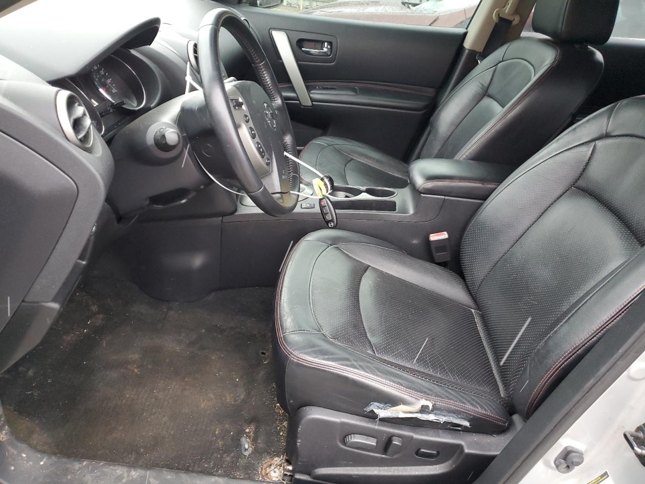2011 Nissan Rogue - Image 7