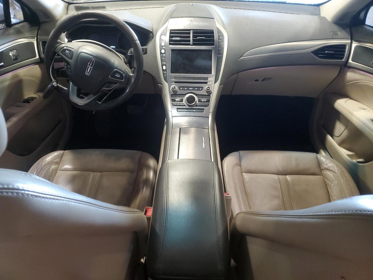 2017 Lincoln MKZ - Image 8