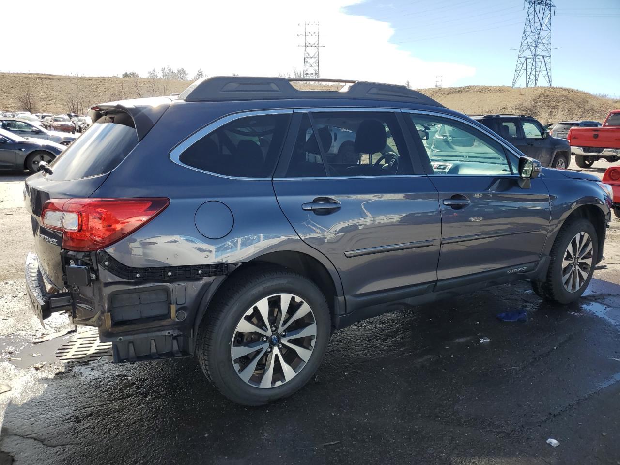 2015 Subaru Outback - Image 3