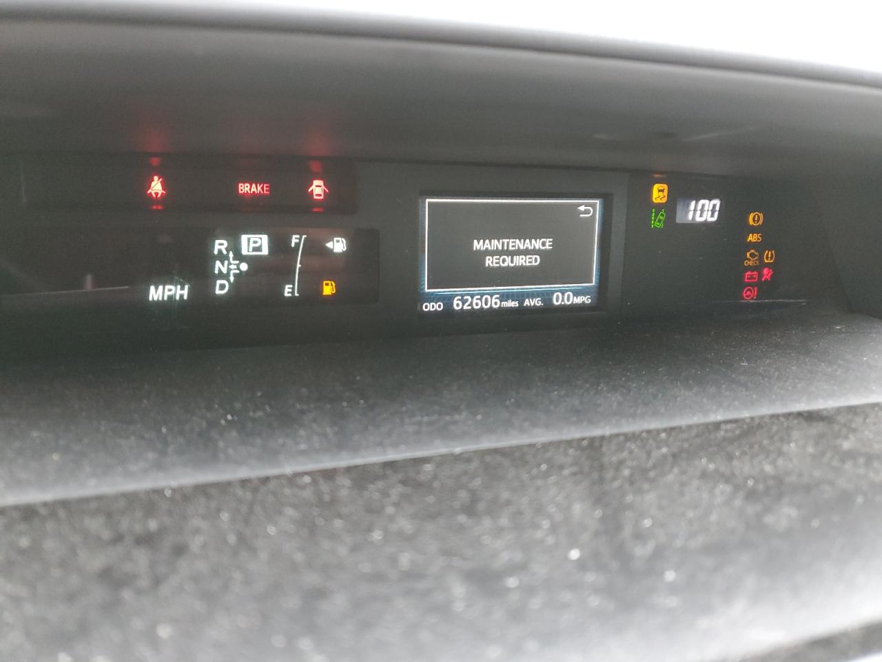2015 Toyota Prius - Image 9