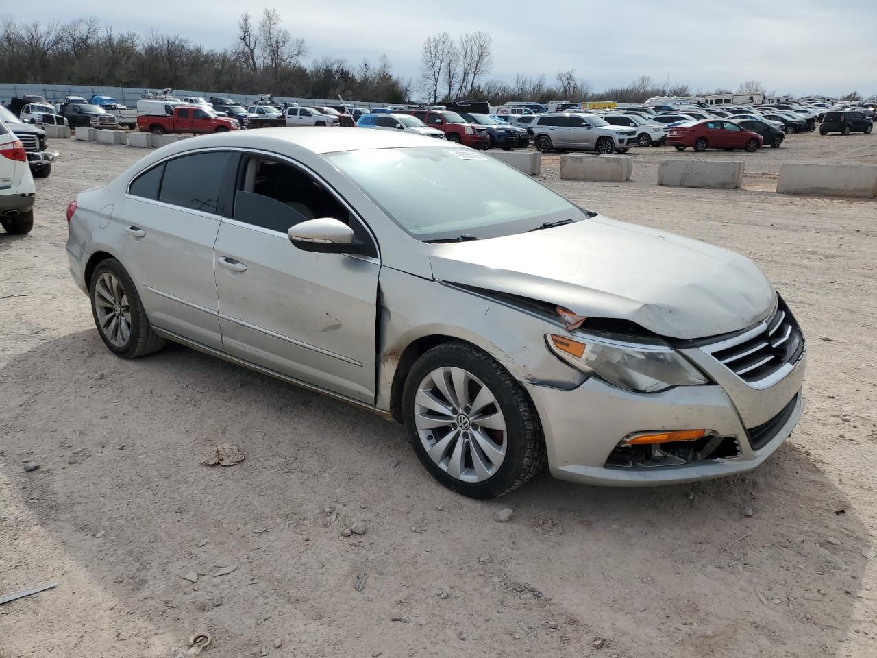 2009 Volkswagen Passat CC - Image 4