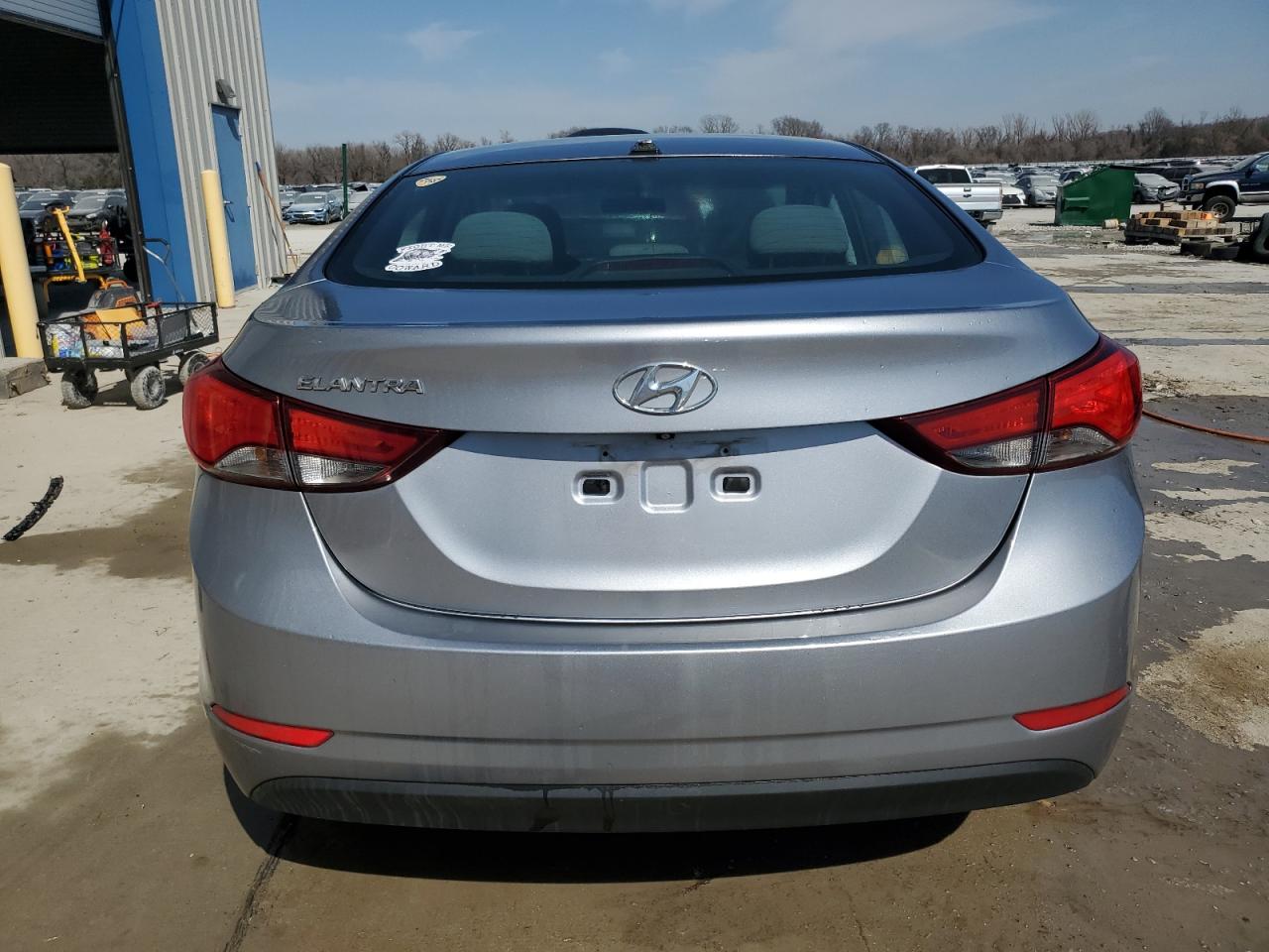 2016 Hyundai Elantra - Image 6