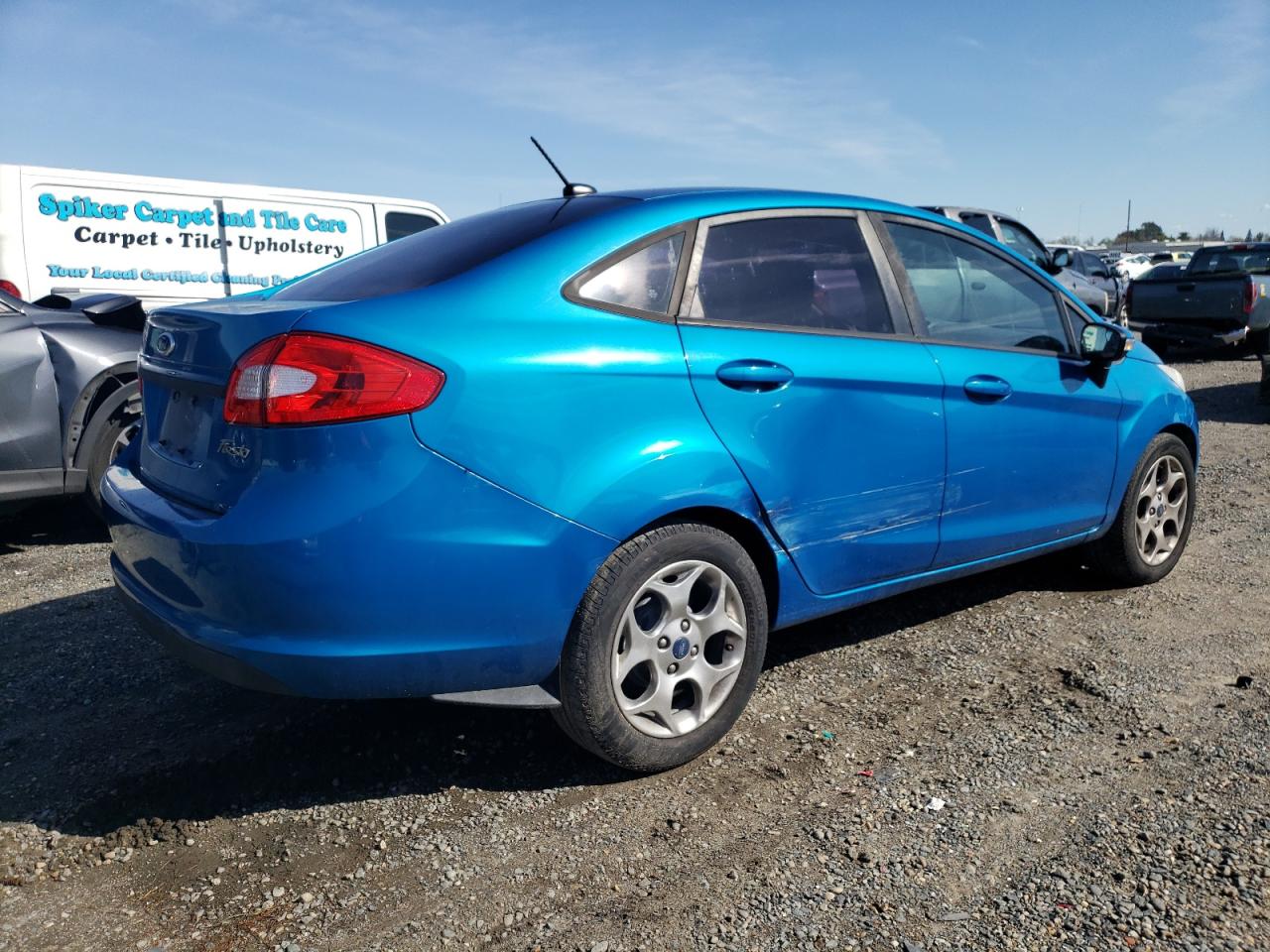 2012 Ford Fiesta - Image 3