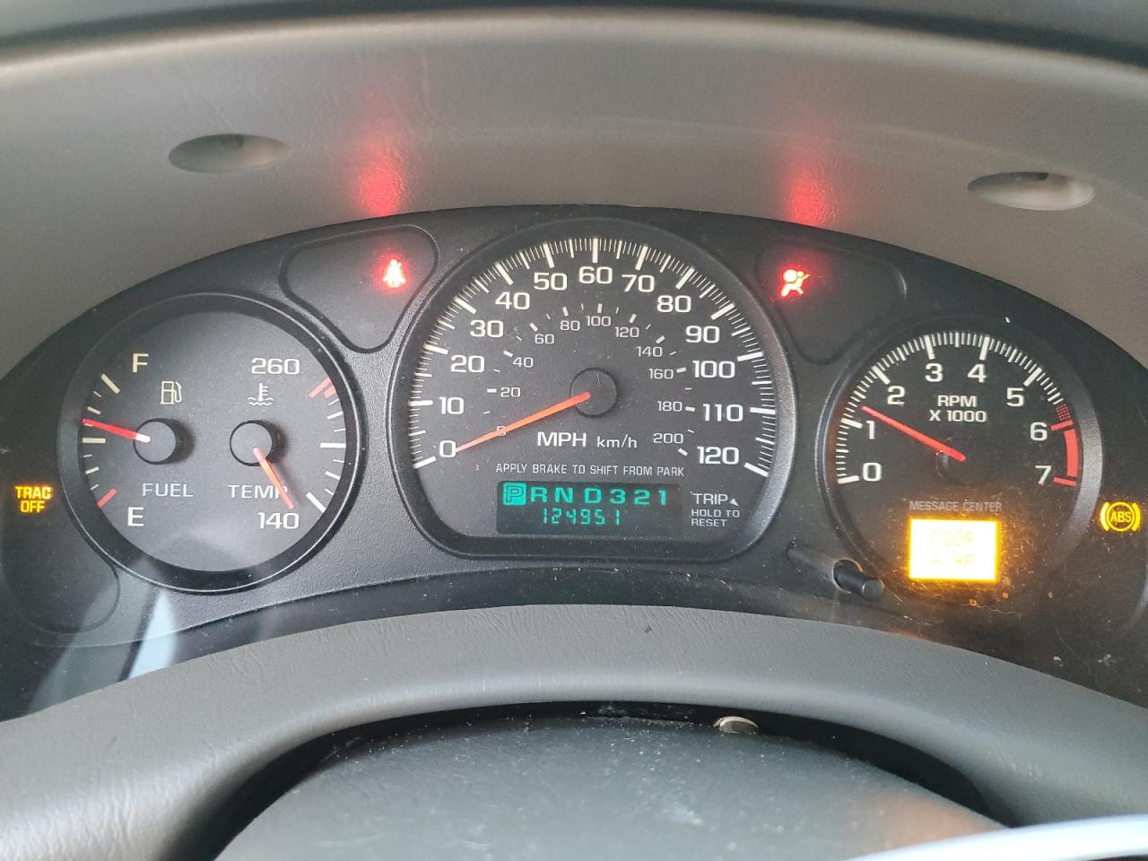2004 Chevrolet Impala - Image 9
