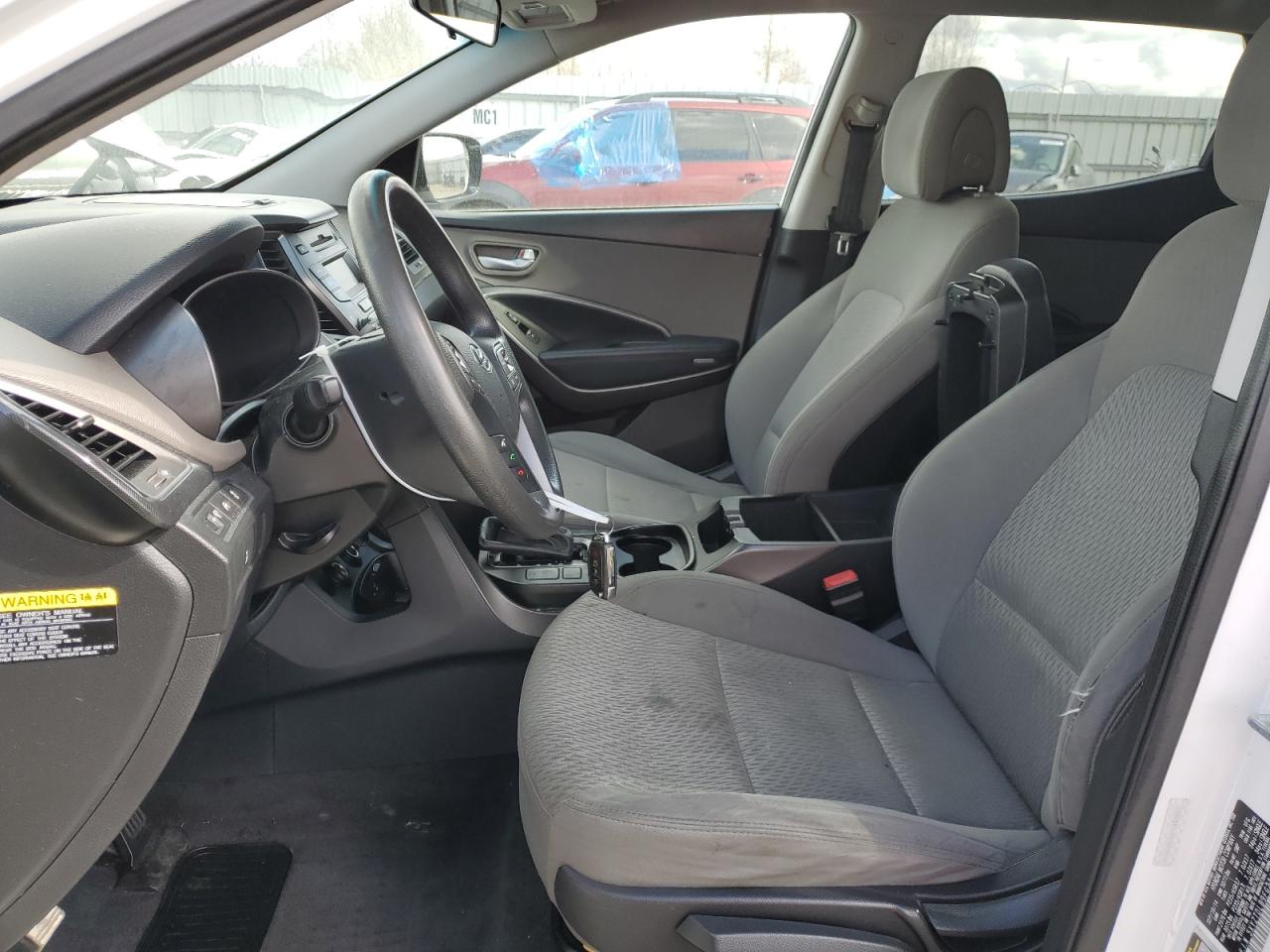 2015 Hyundai Santa Fe - Image 7