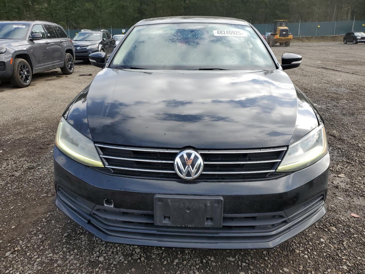 2017 Volkswagen Jetta - Image 5