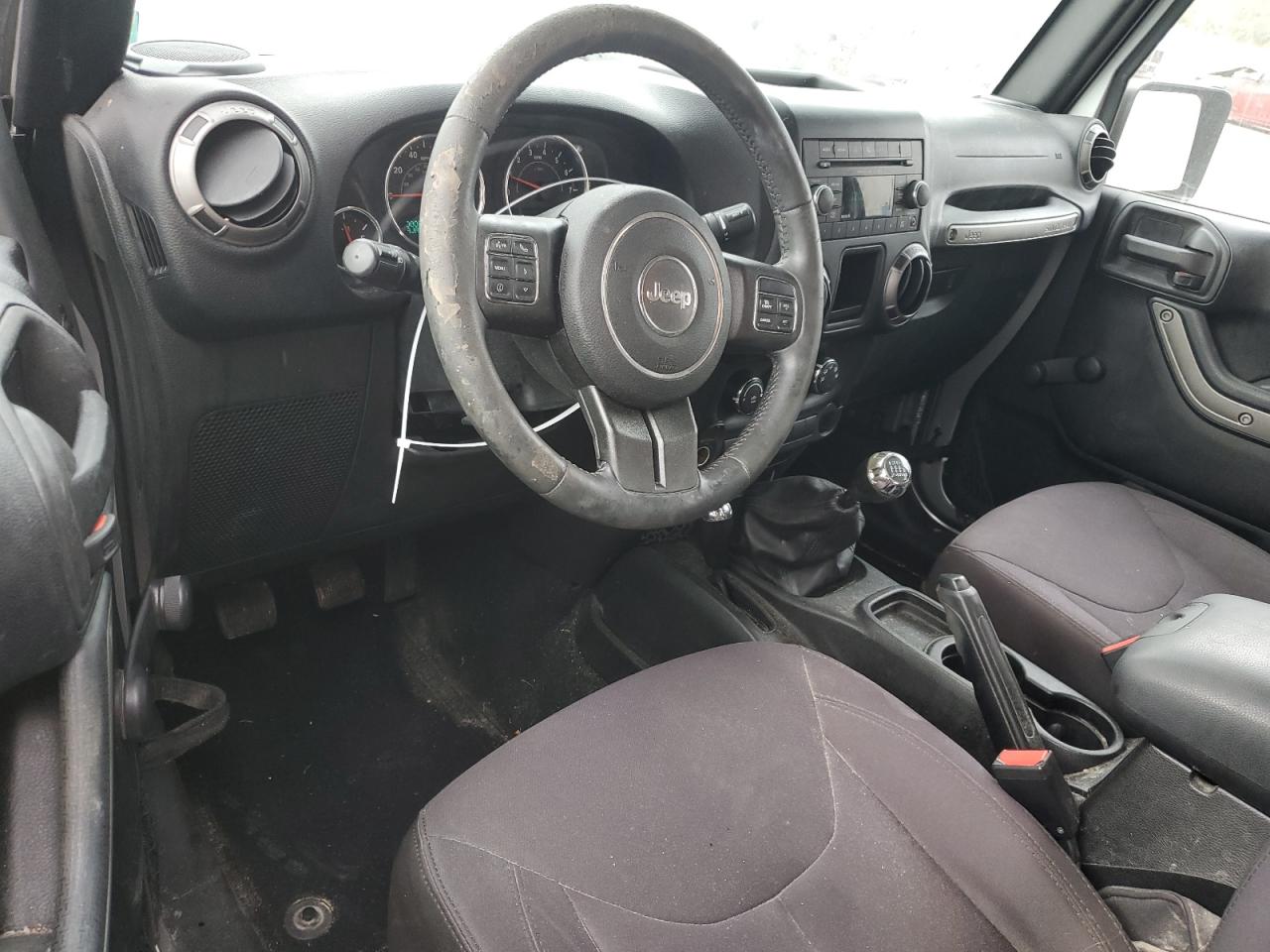 2015 Jeep Wrangler - Image 8