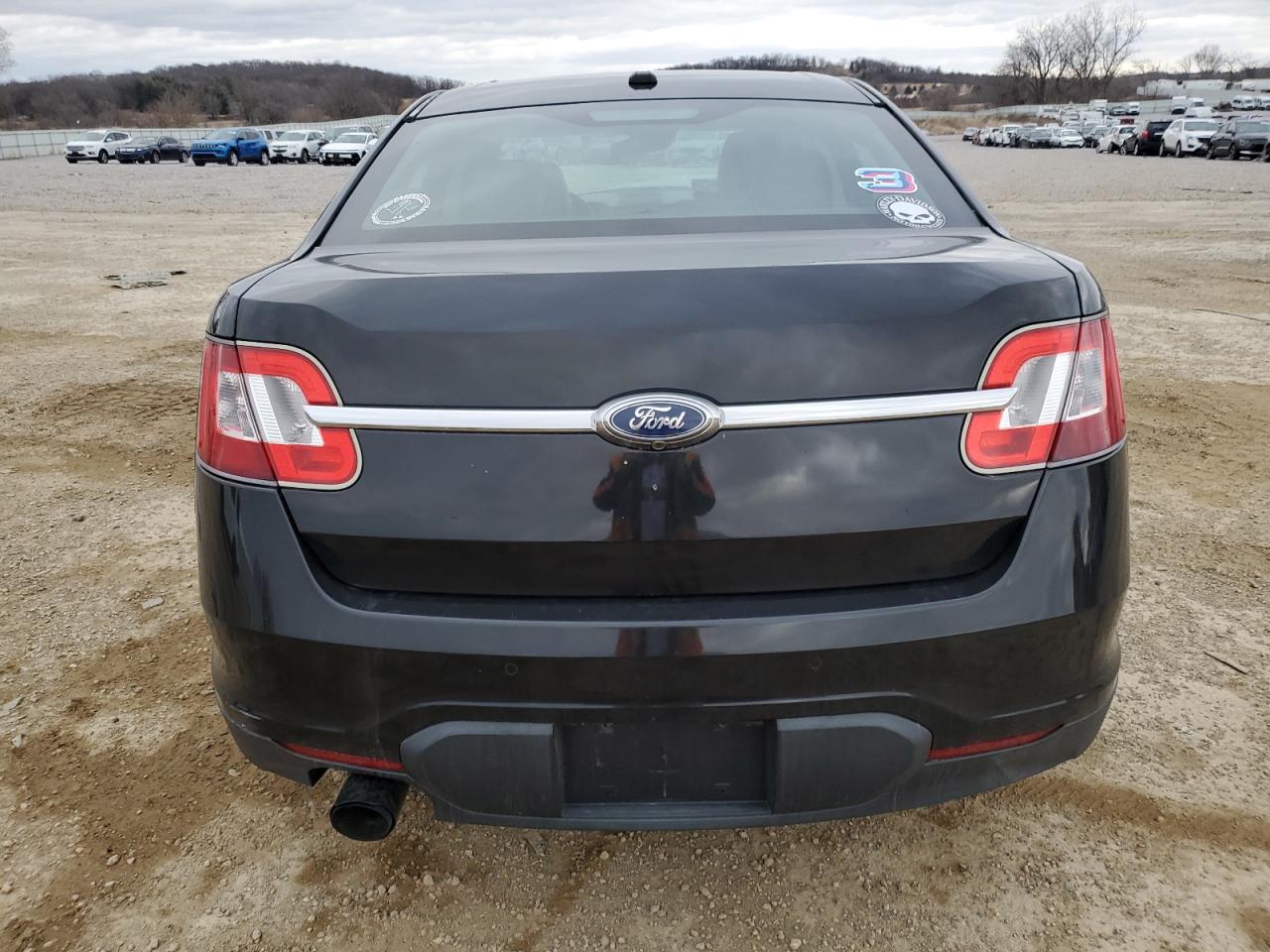 2011 Ford Taurus - Image 6