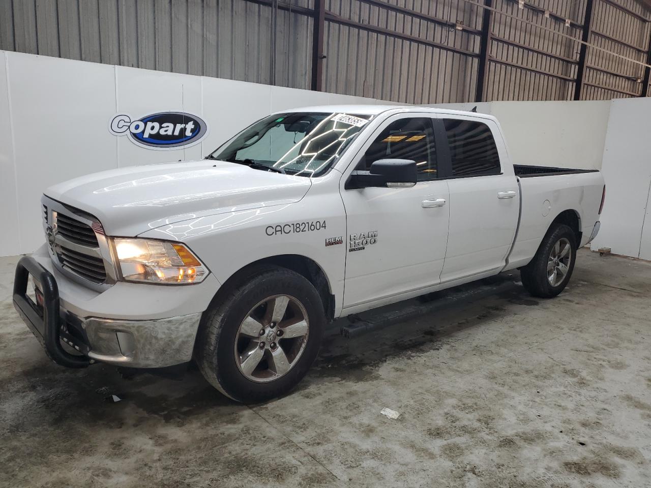 2019 Ram 1500 Classic Slt for Sale in Jacksonville, FL - Minor Dent/Scratches