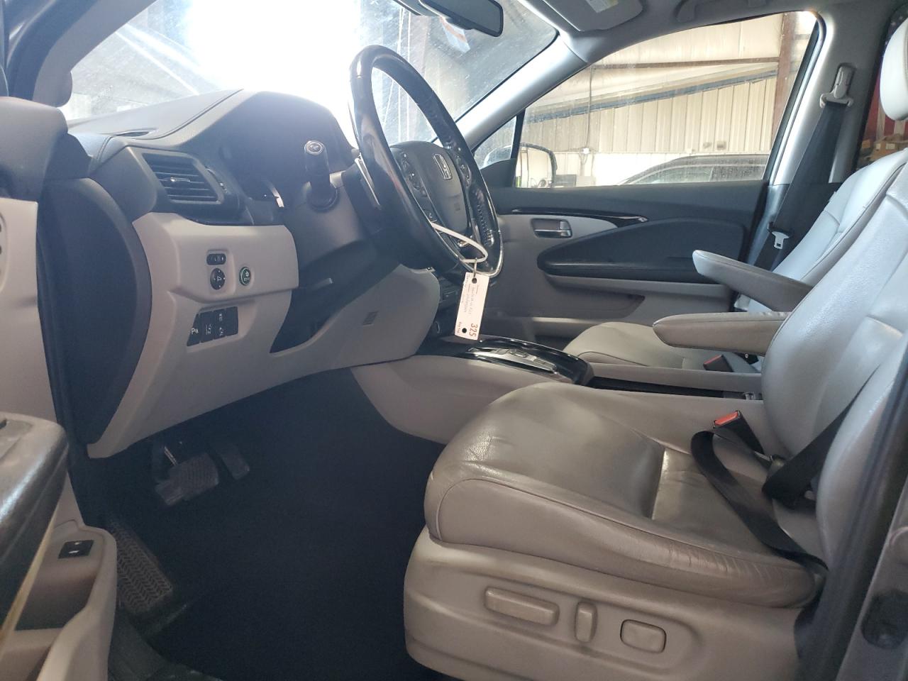 2016 Honda Pilot - Image 7