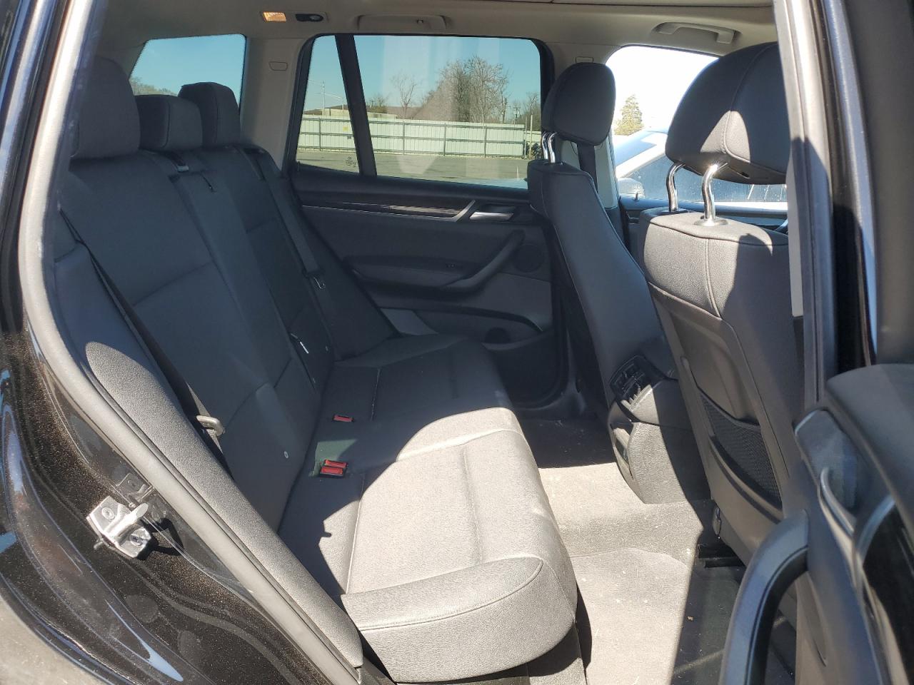 2017 BMW X3 - Image 11
