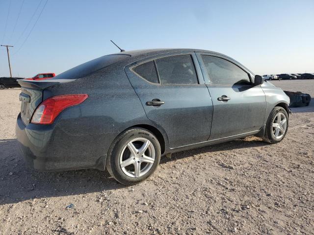  NISSAN VERSA 2016 Zielony