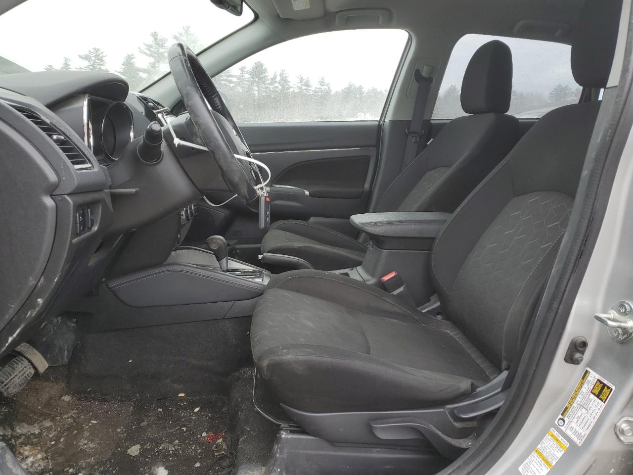 2021 Mitsubishi Outlander - Image 7