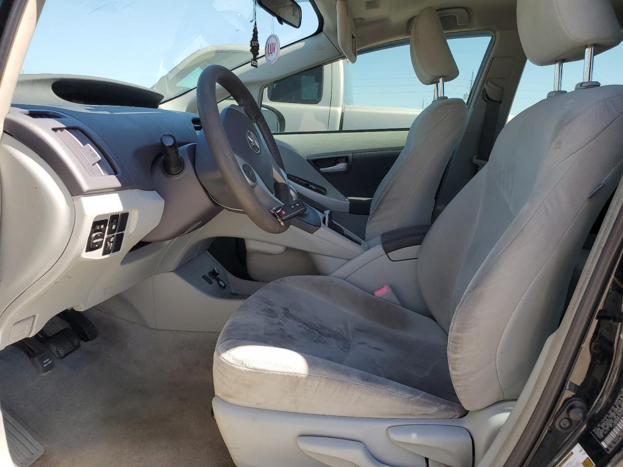 2011 Toyota Prius - Image 7