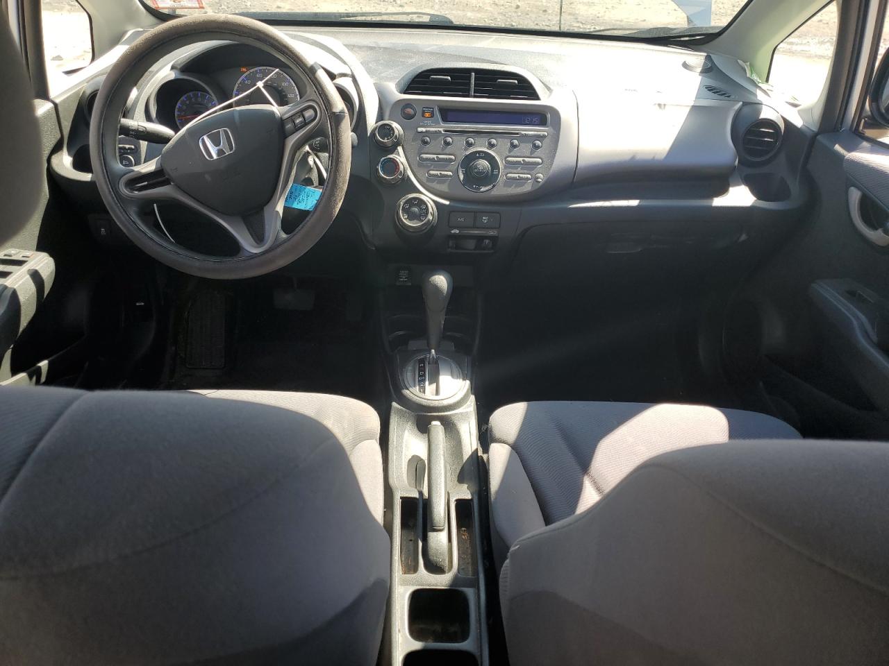 2011 Honda Fit - Image 8