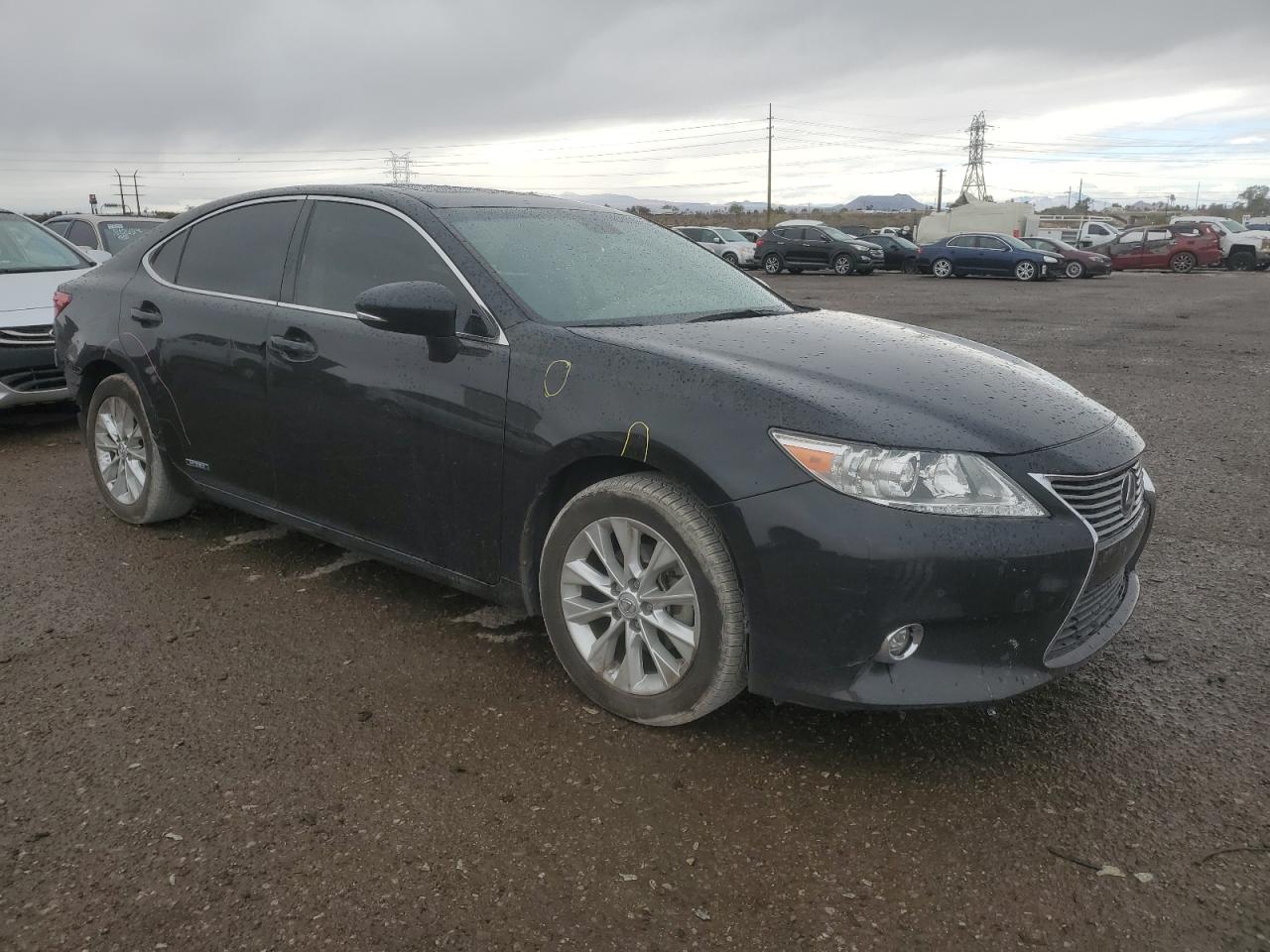 2015 Lexus ES - Image 4
