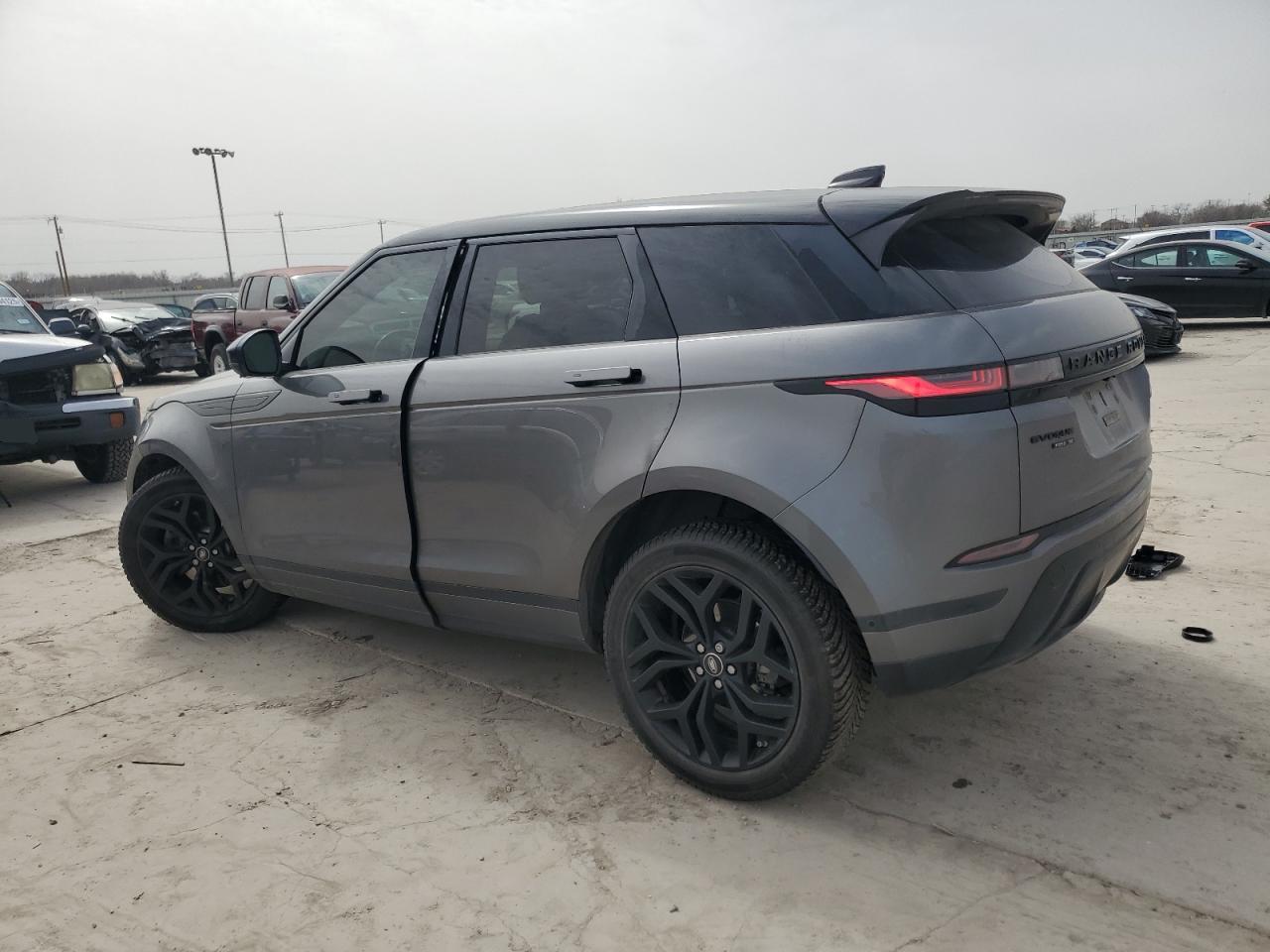 2020 Land Rover Range Rover - Image 2