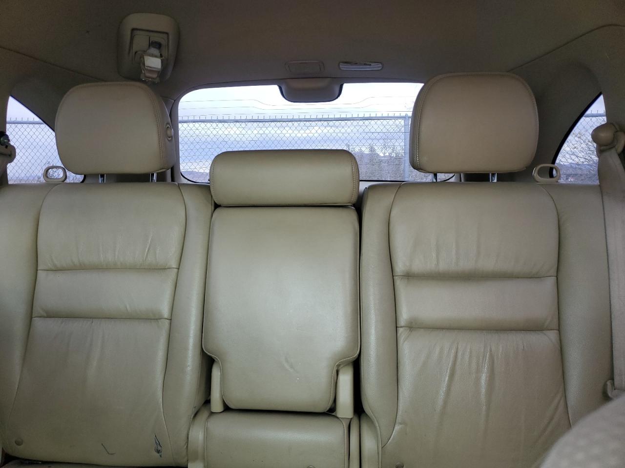 2010 Honda CR-V - Image 10