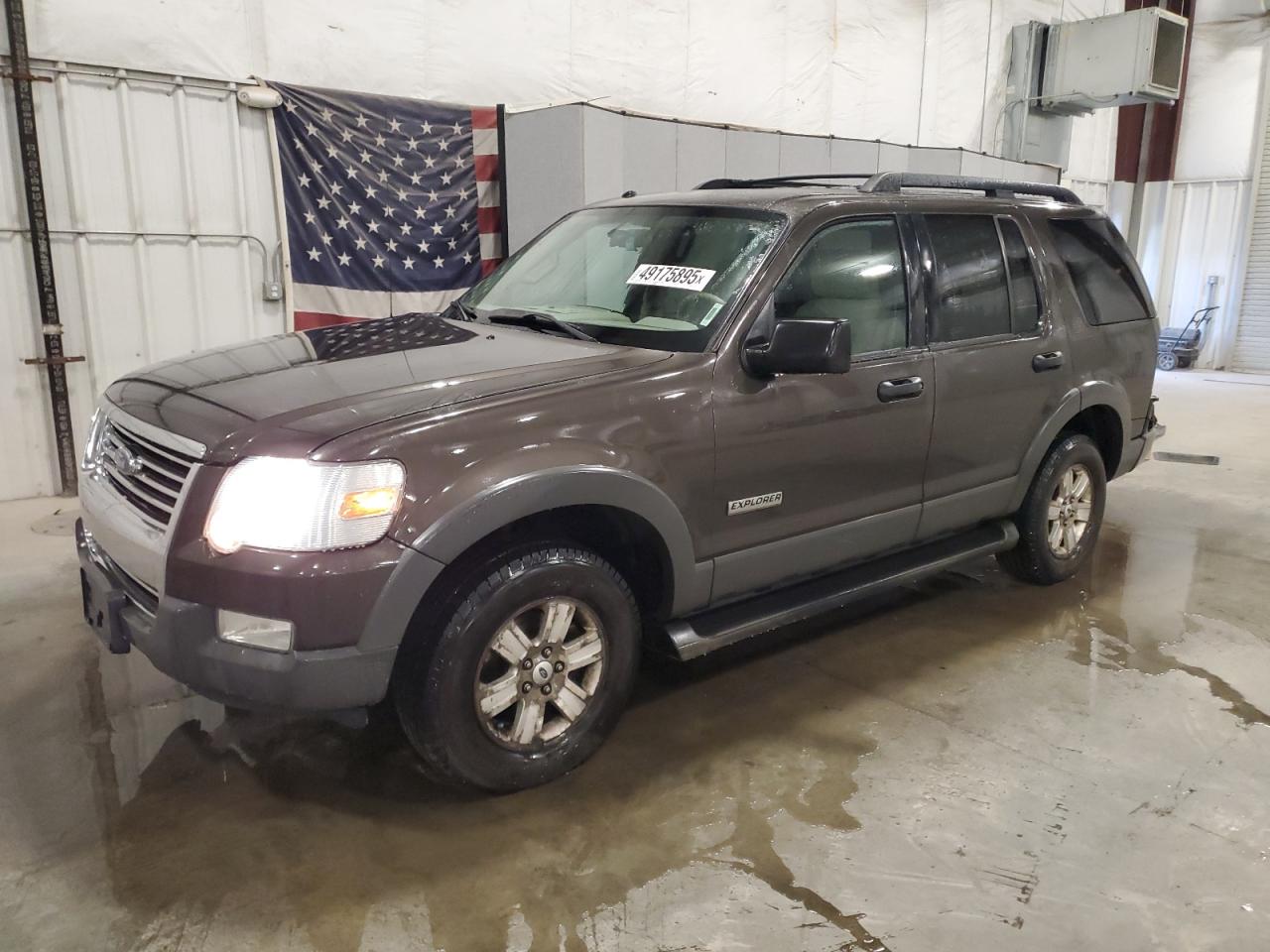 2006 Ford Explorer - Image 1