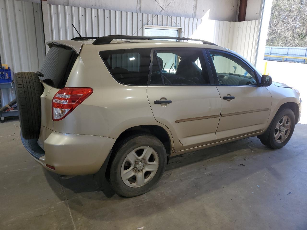 2009 Toyota RAV 4 - Image 3