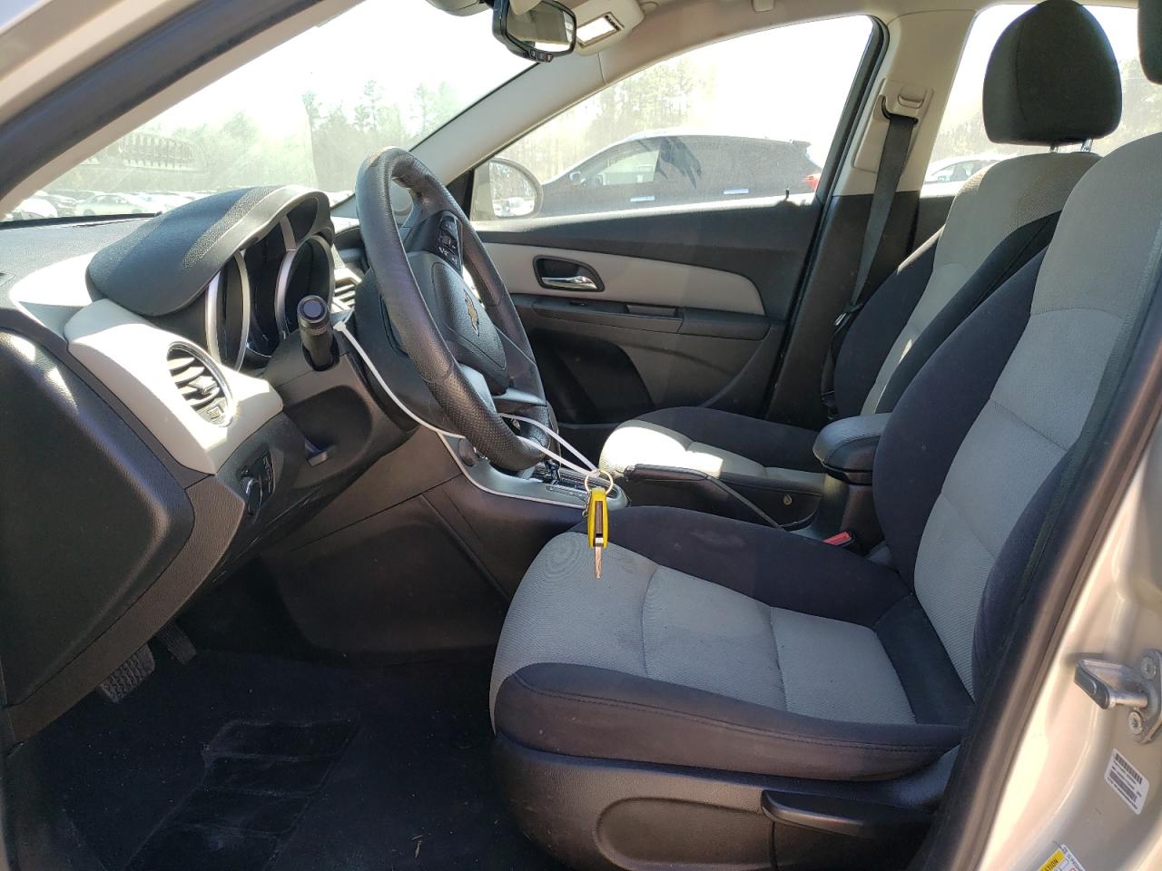 2013 Chevrolet Cruze - Image 7