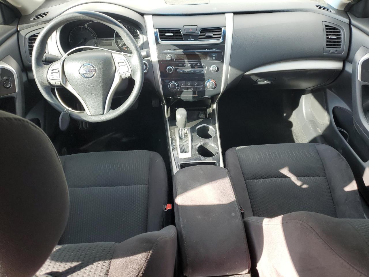 2014 Nissan Altima - Image 8