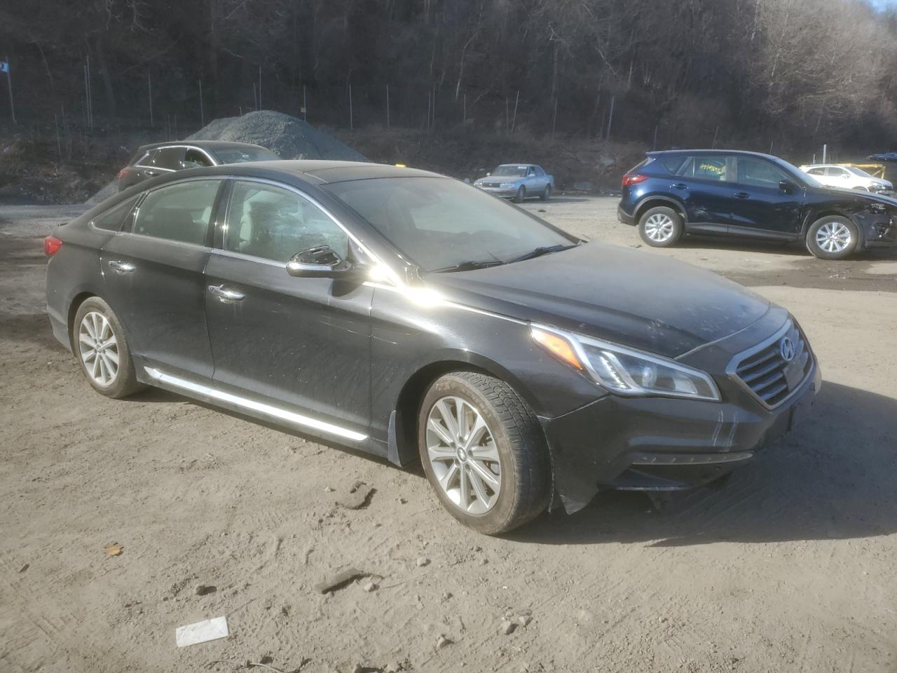 2016 Hyundai Sonata - Image 4