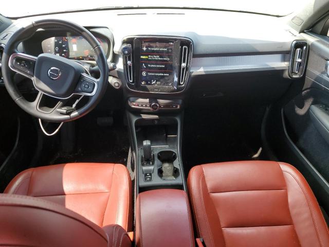  VOLVO XC40 2020 White