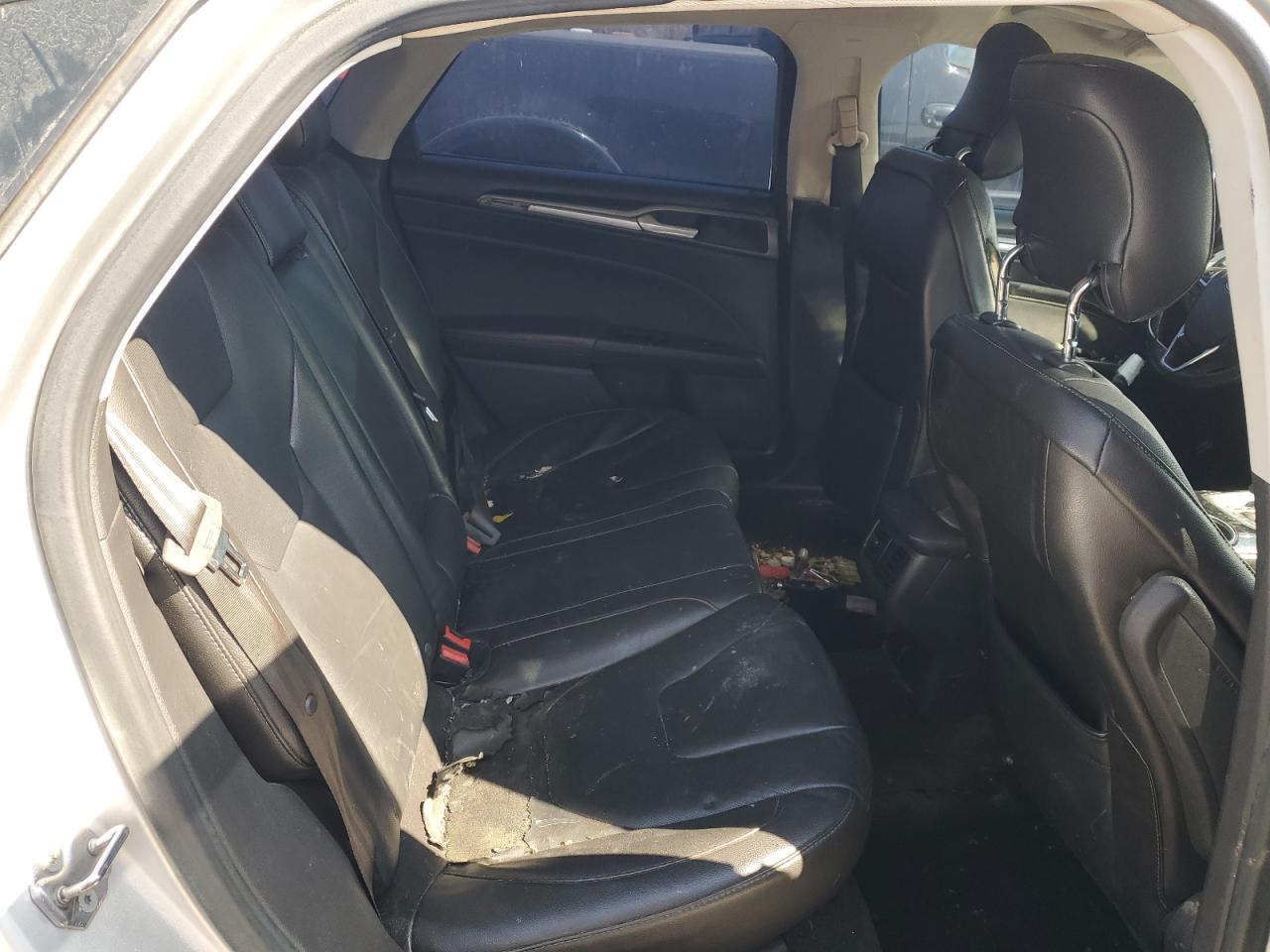 2013 Ford Fusion - Image 11