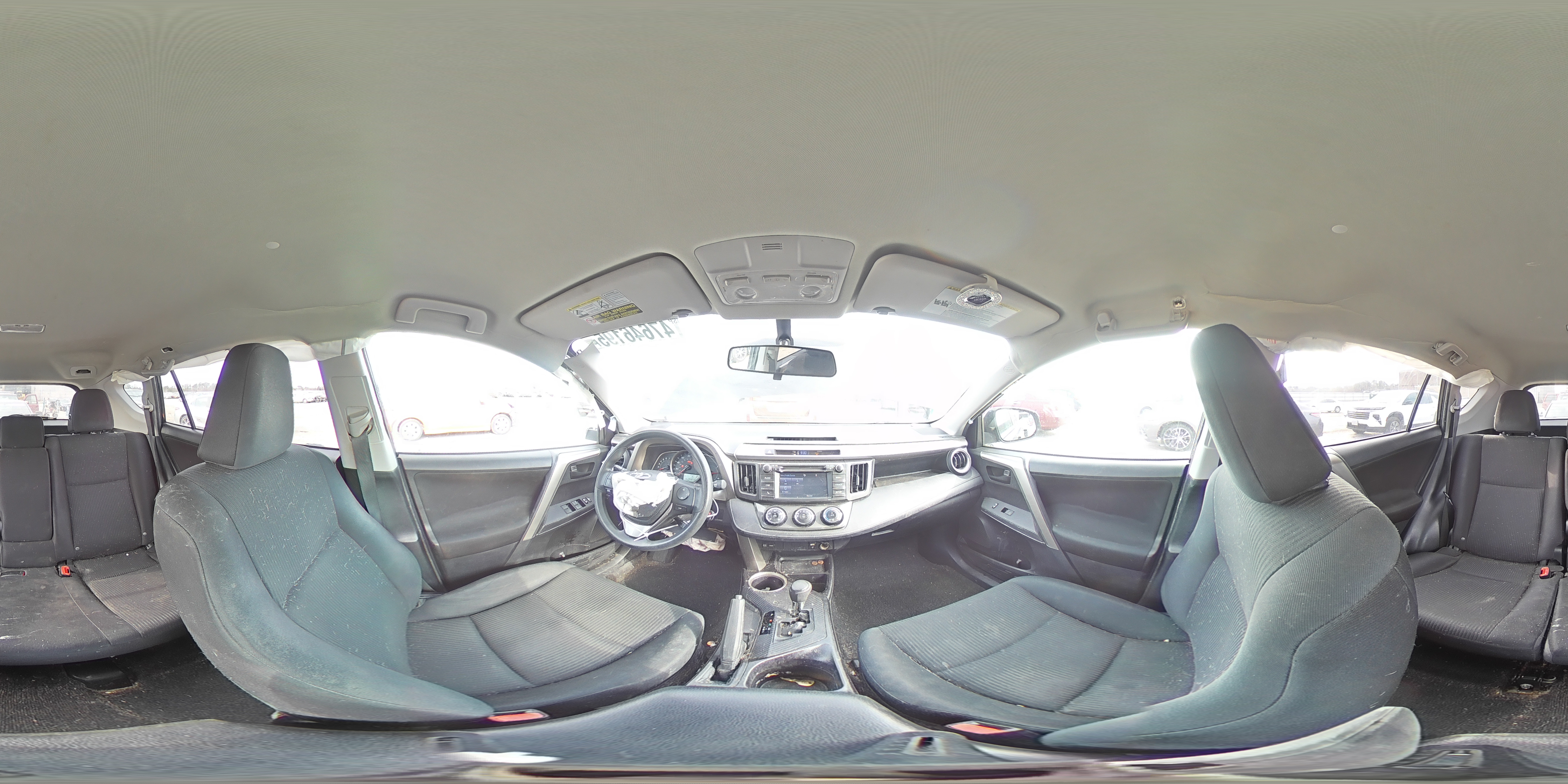 2014 Toyota RAV 4 - Image 13