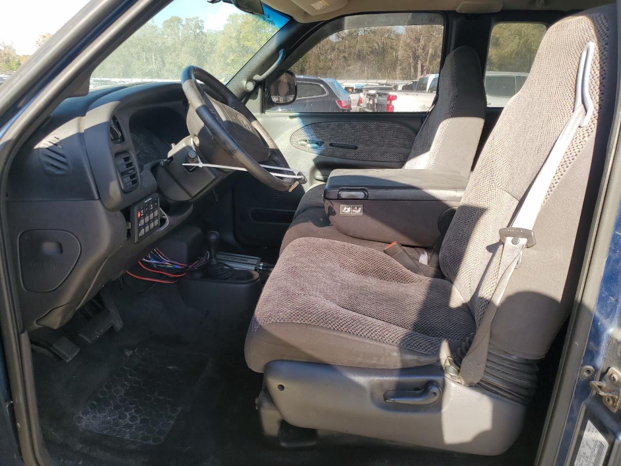 2001 Dodge RAM - Image 7