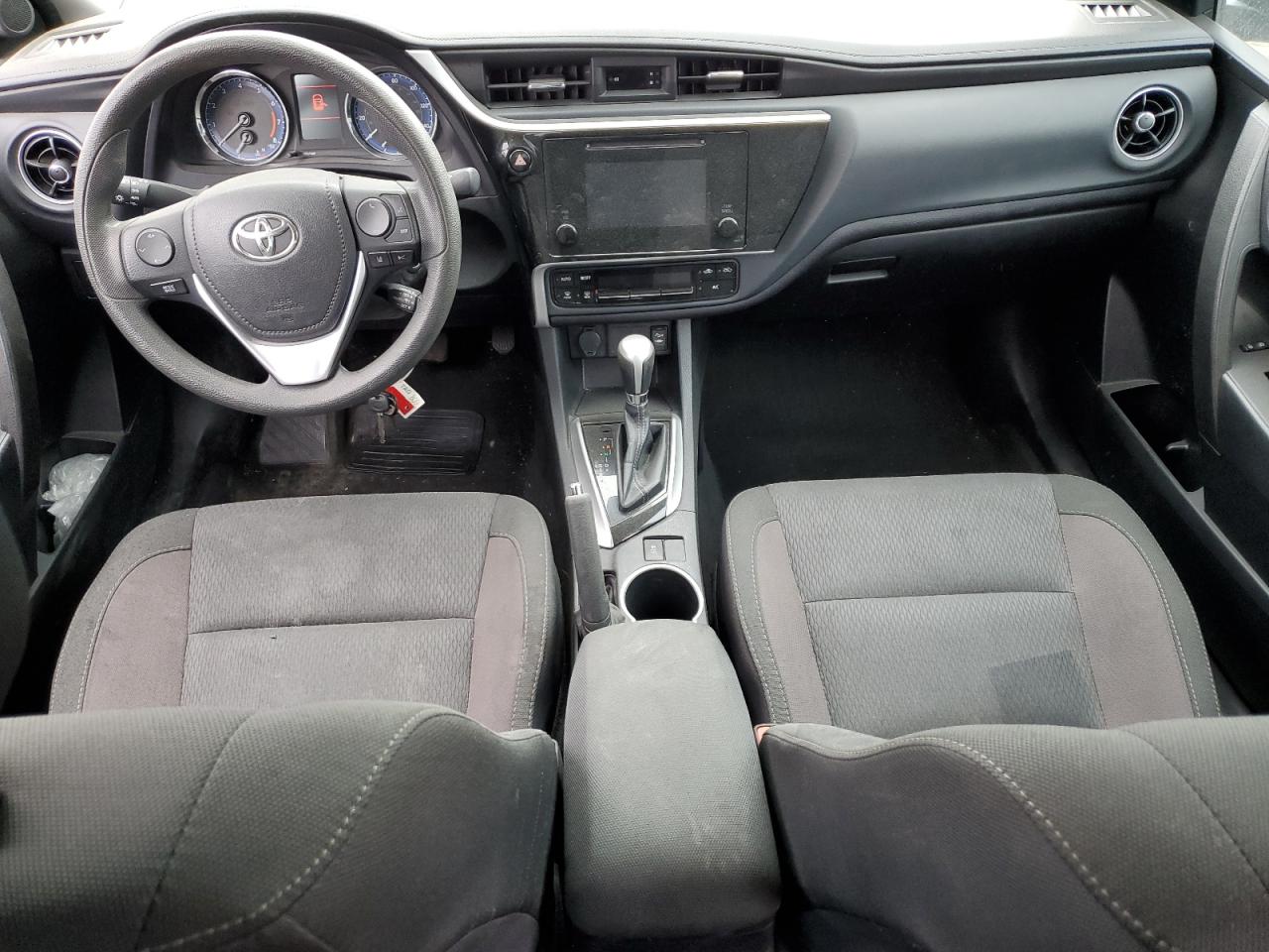 2018 Toyota Corolla - Image 8