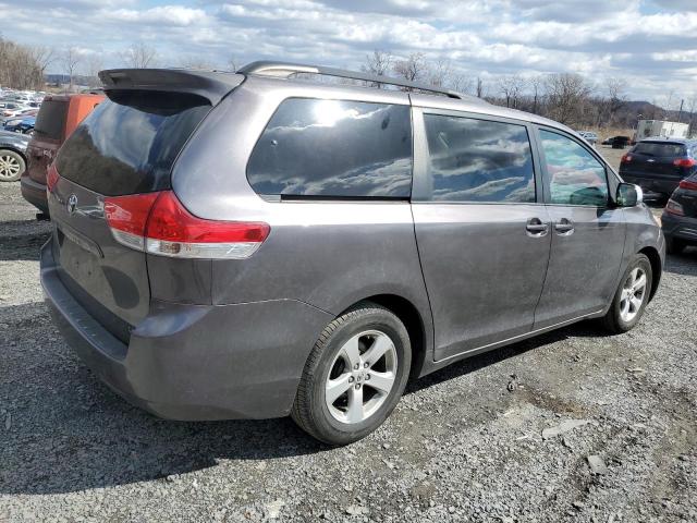 Мінівени TOYOTA All Models 2014 Сірий