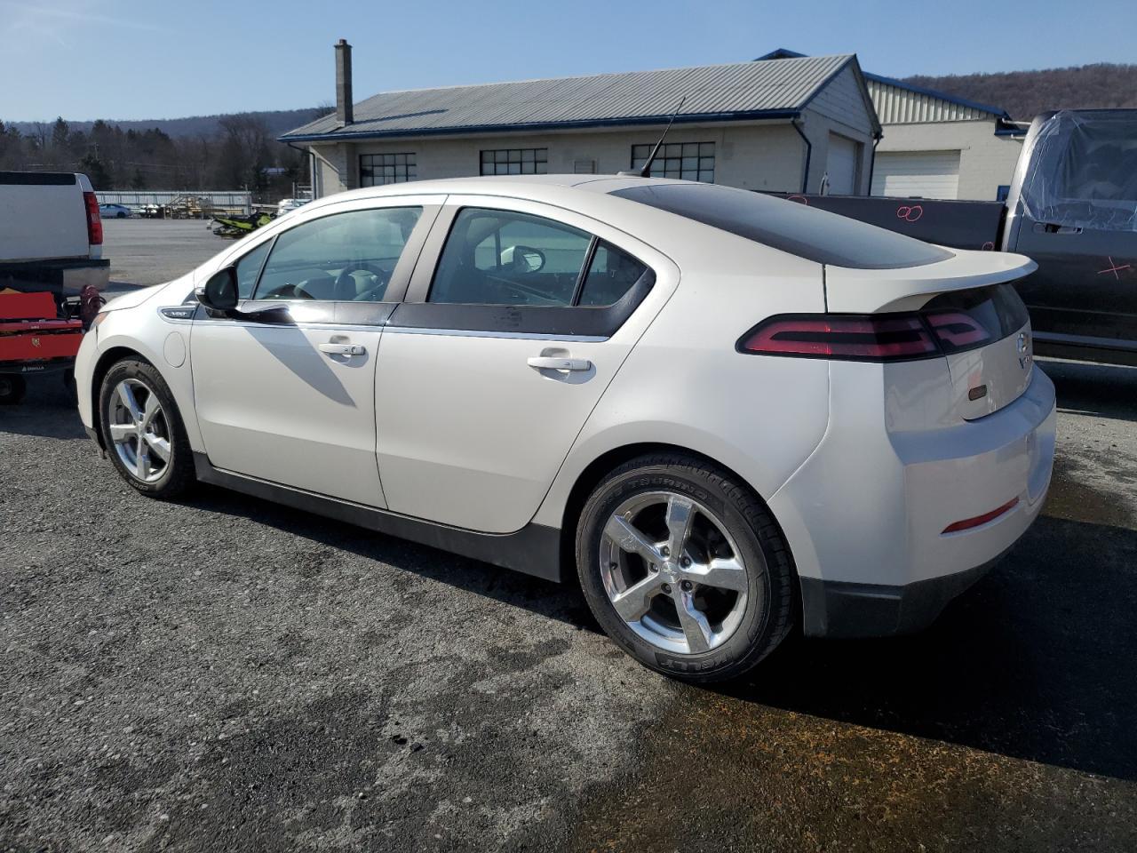 2013 Chevrolet Volt - Image 2