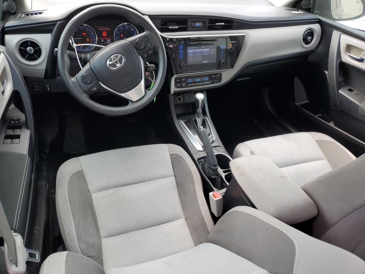 2017 Toyota Corolla - Image 8