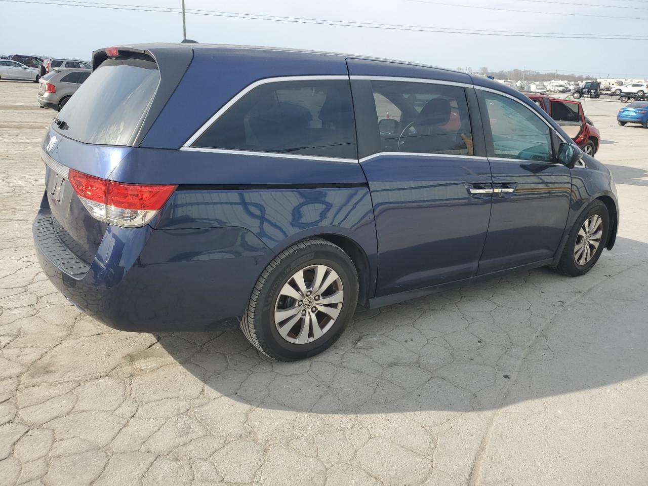 2014 Honda Odyssey - Image 3