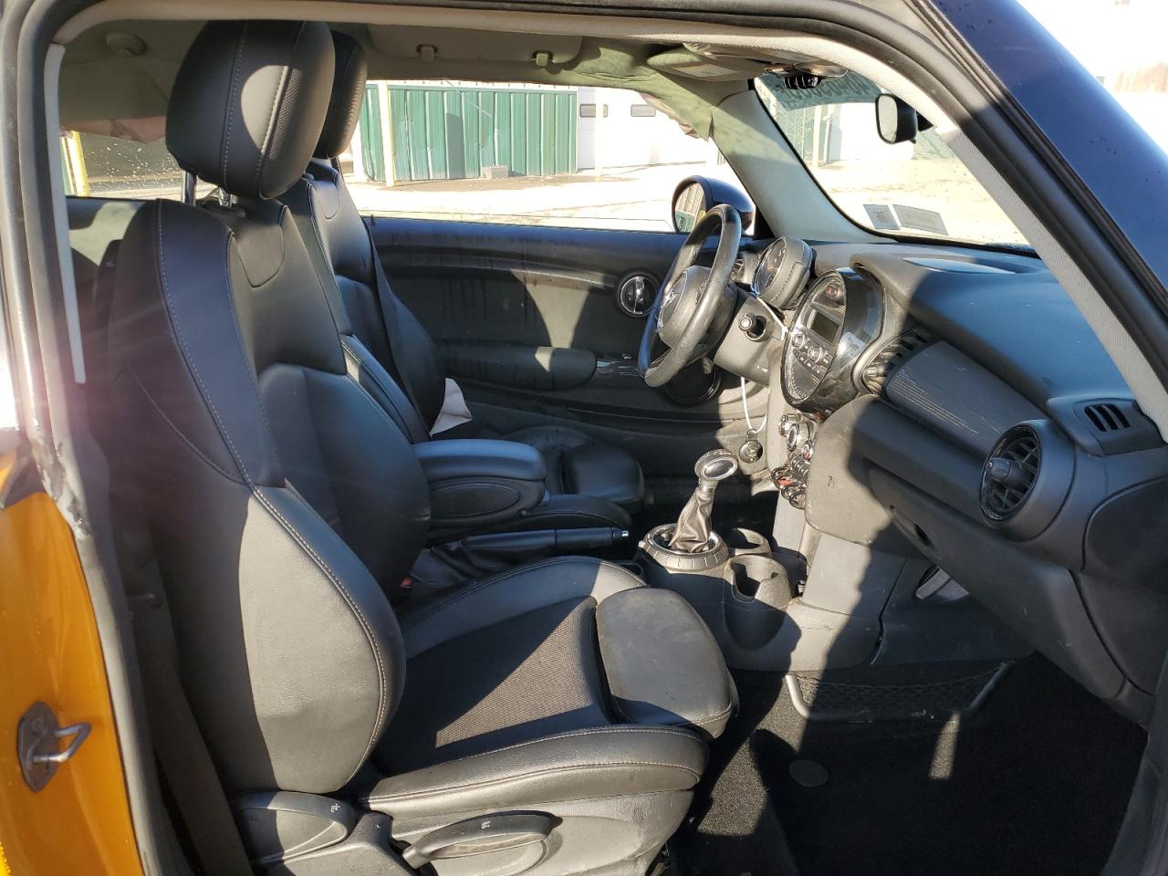 2014 MINI Cooper - Image 10