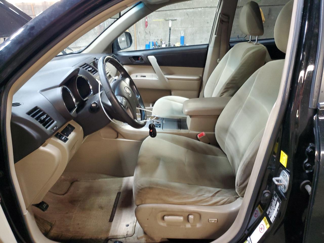2010 Toyota Highlander - Image 7