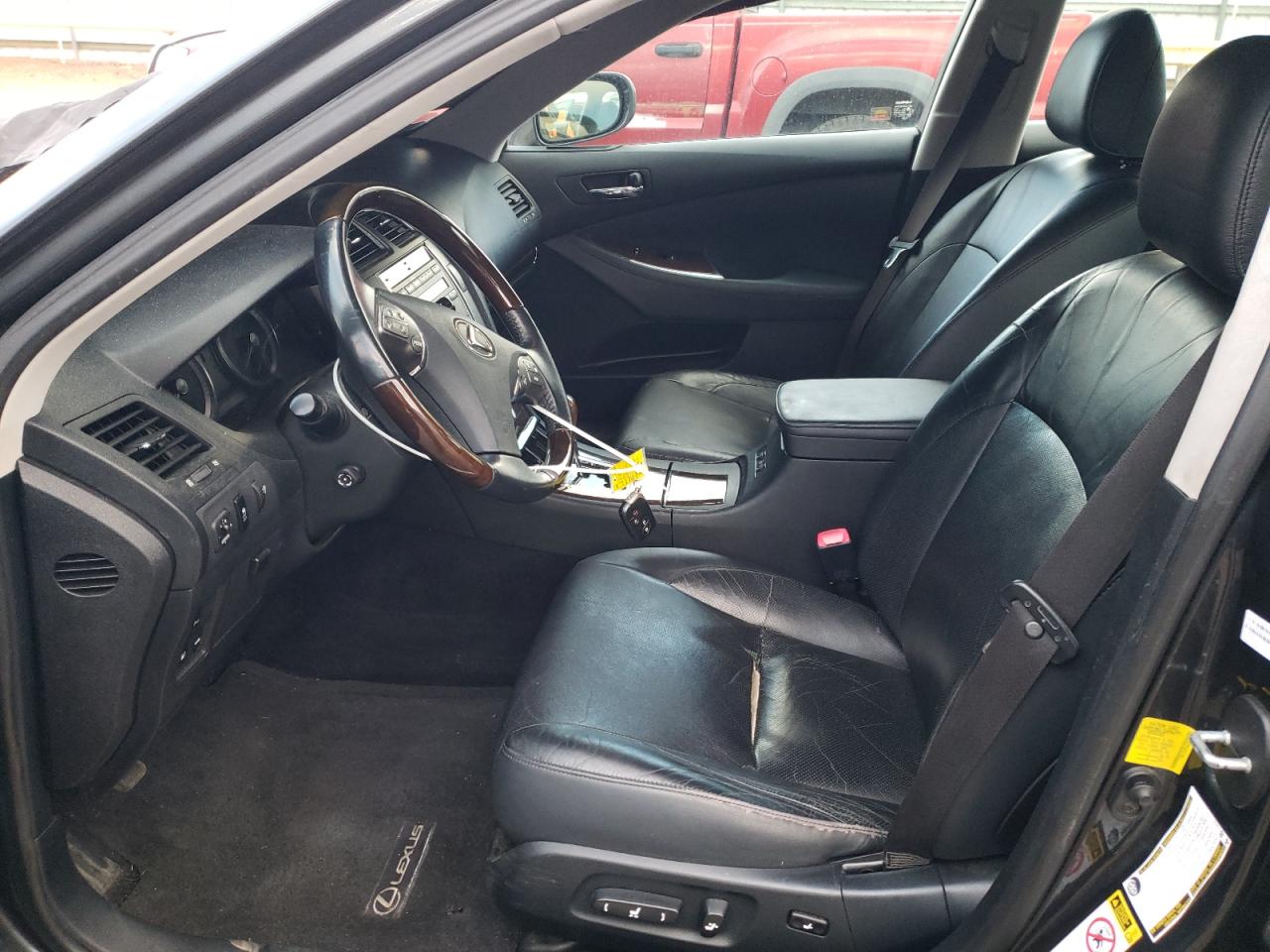 2011 Lexus ES - Image 7